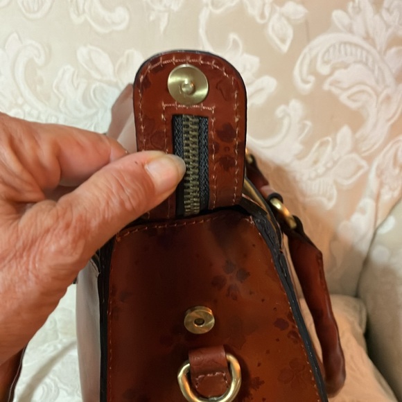 Patricia Nash, Paris, genuine, leather satchel - Picture 11 of 12